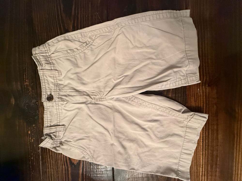 Arizona Jeans Co Boys Khaki Beige Flat Front Shorts Size 14 Reg